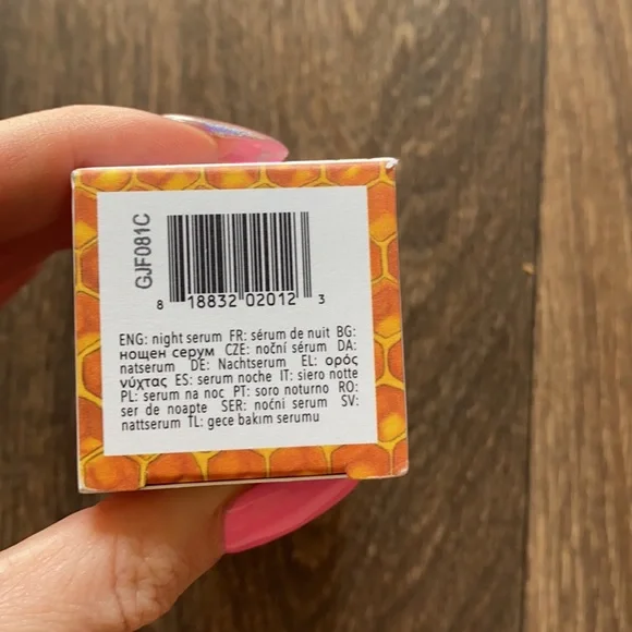 Honeymoon Glow Serum - Picture 3 of 4